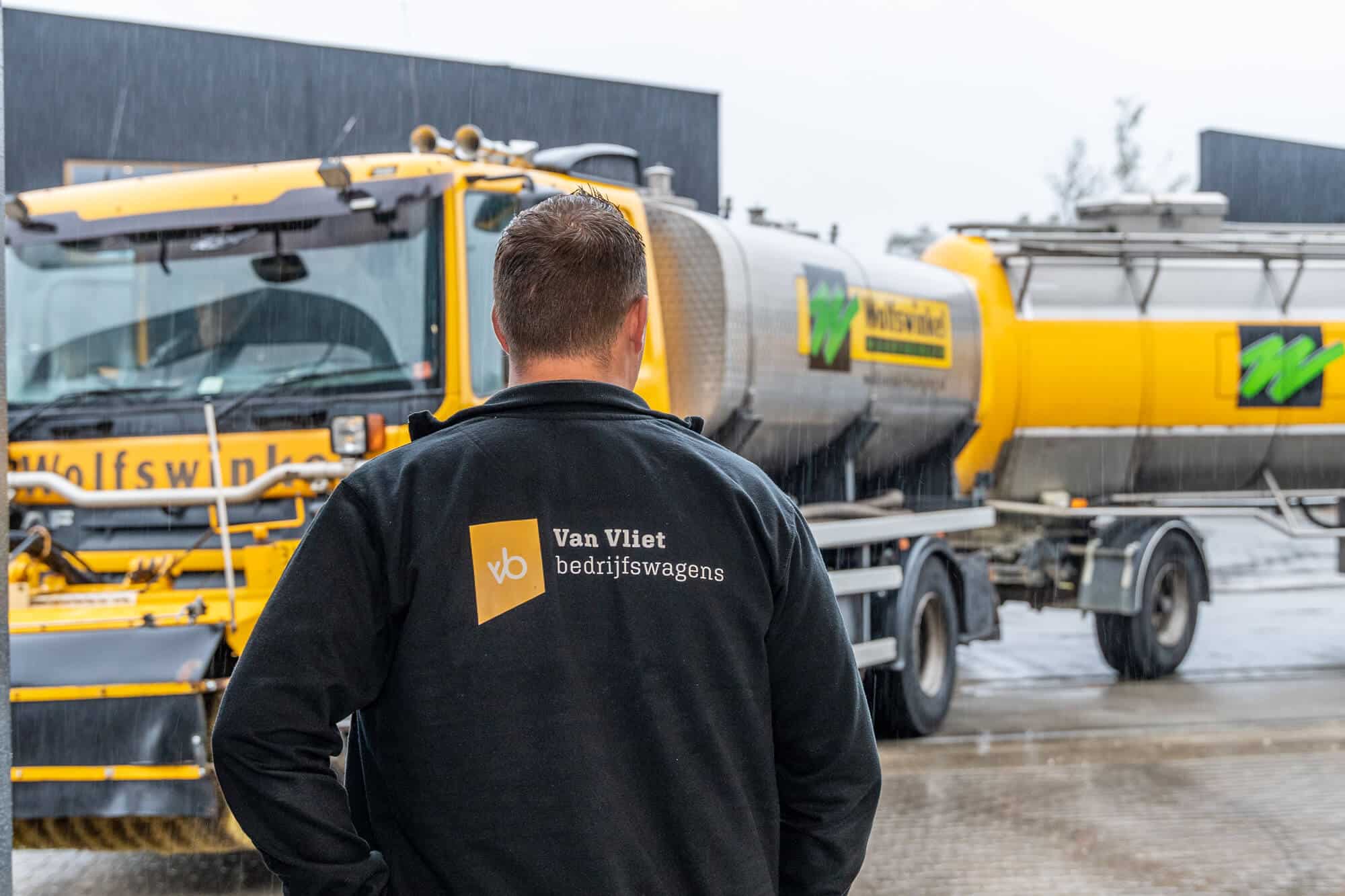Over Van Vliet Bedrijfswagens