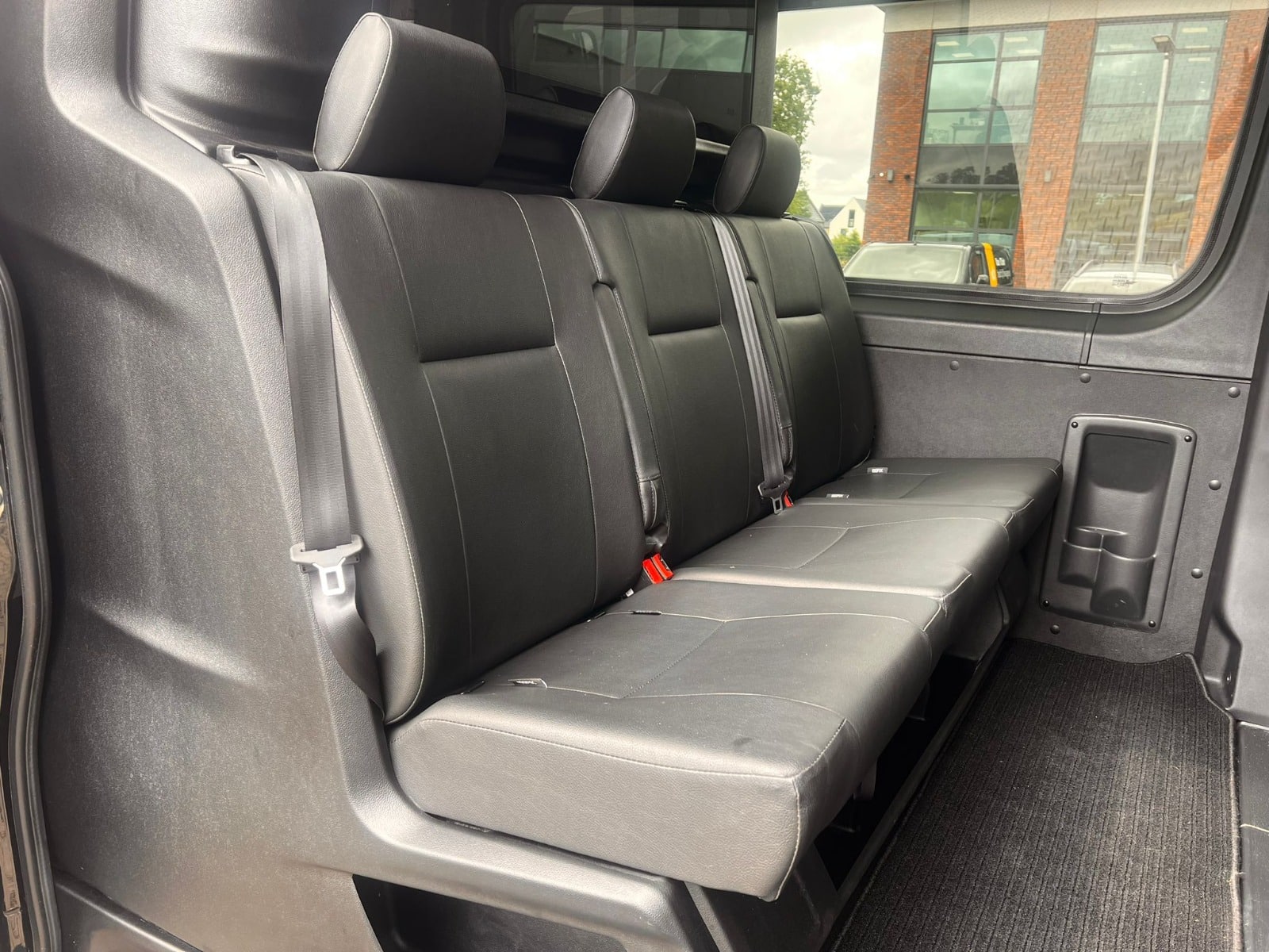 Dubbel cabine bedrijfswagen